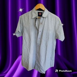 Men's short sleeve button down shirt
